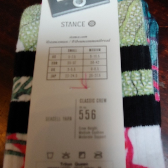 Stance Socks. Classic Crew. Womens M - Picture 3 of 3